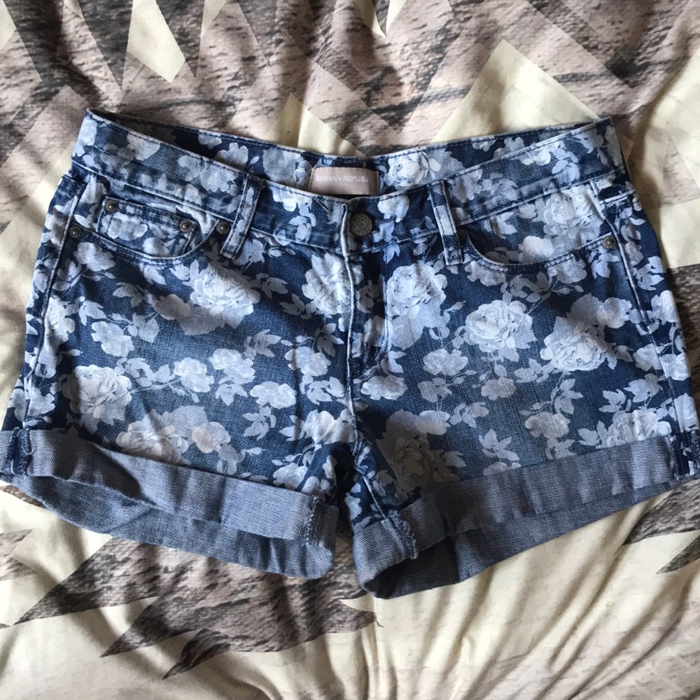 Banana Republic flower printed jean shorts